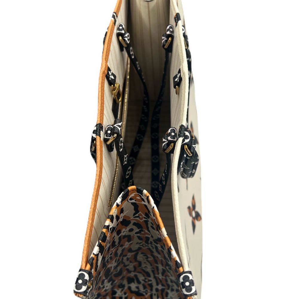 Authentic Louis Vuitton Limited Ed On The Go GM Jungle White 2way Top/shoulder - Picture 11 of 15